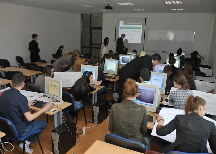 森特尔酒店 住宿加早餐酒店 3*