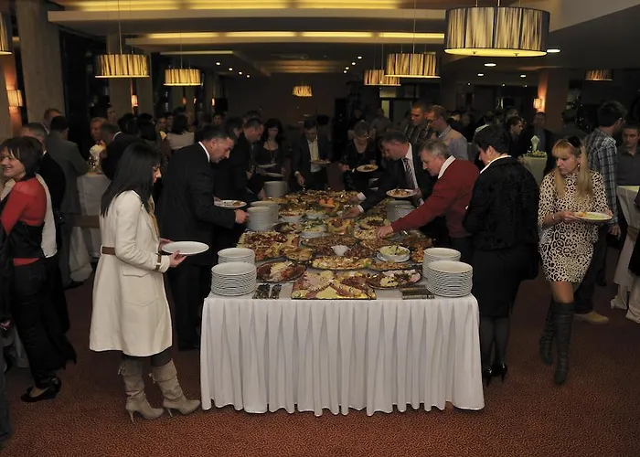 森特尔酒店 住宿加早餐酒店 3*