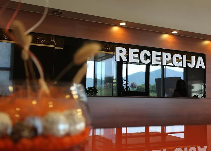 住宿加早餐酒店 森特尔酒店